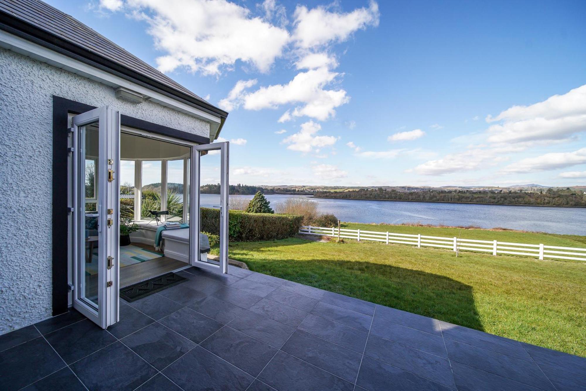 Edgewater Villa Donegal Town ภายนอก รูปภาพ
